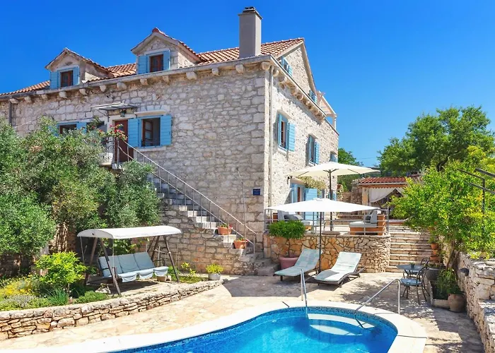 Vicina Heritage For 9,milna - Close To Restaurants And Shops